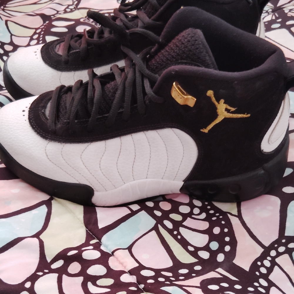 Jordan Kids Black and White Sneakers with Gold Accent